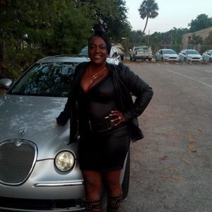 Meet your Posher, Nina